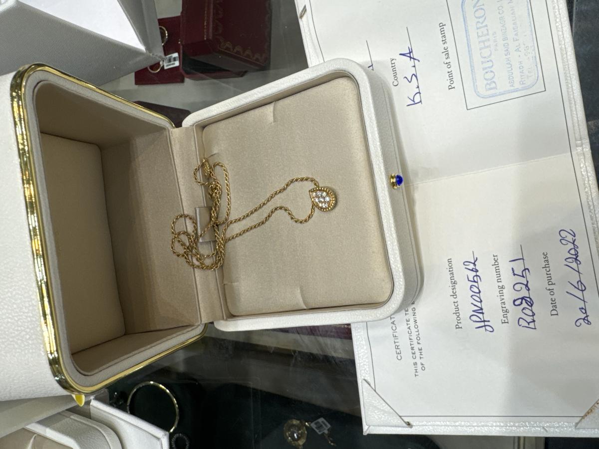 تعليقك بوشرون الماس اصلي ذهب اصفر R08251